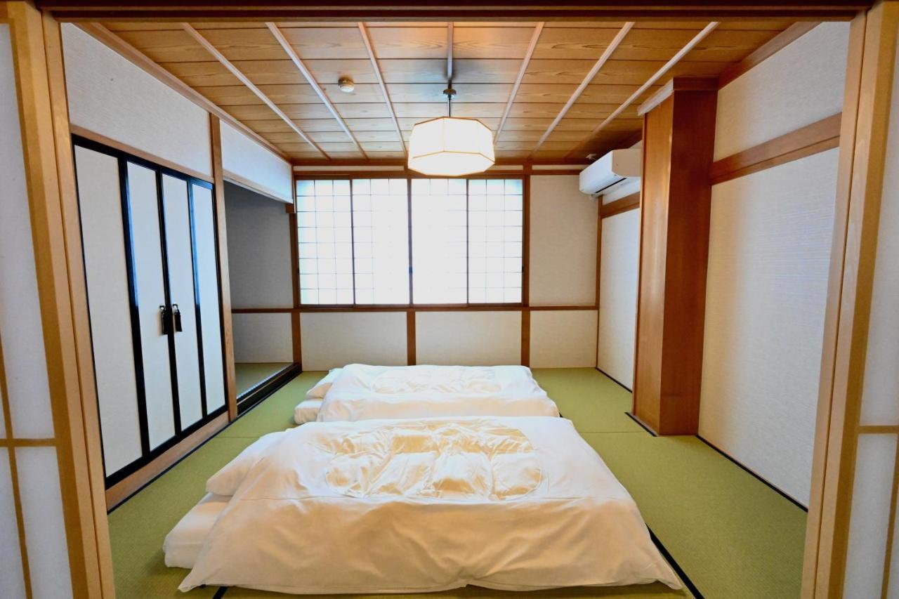 Manabi-Stay Takayama Sakura 提携駐車場利用可 古い町並みまで徒歩1分 最大9名宿泊可能な一等地で人工温泉を楽しむ Eksteriør bilde